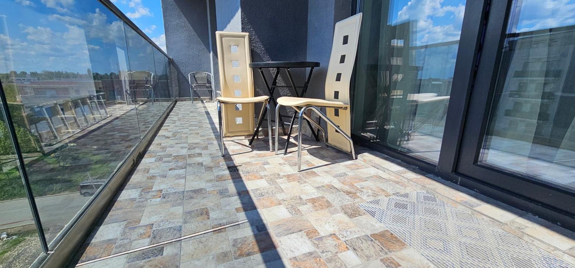 Luxury Aparthotel Promenada In Building Stefan Prima Linie La Mare Navodari Exterior photo